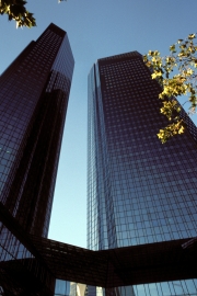 Deutsche Bank Zentrale (00007040)