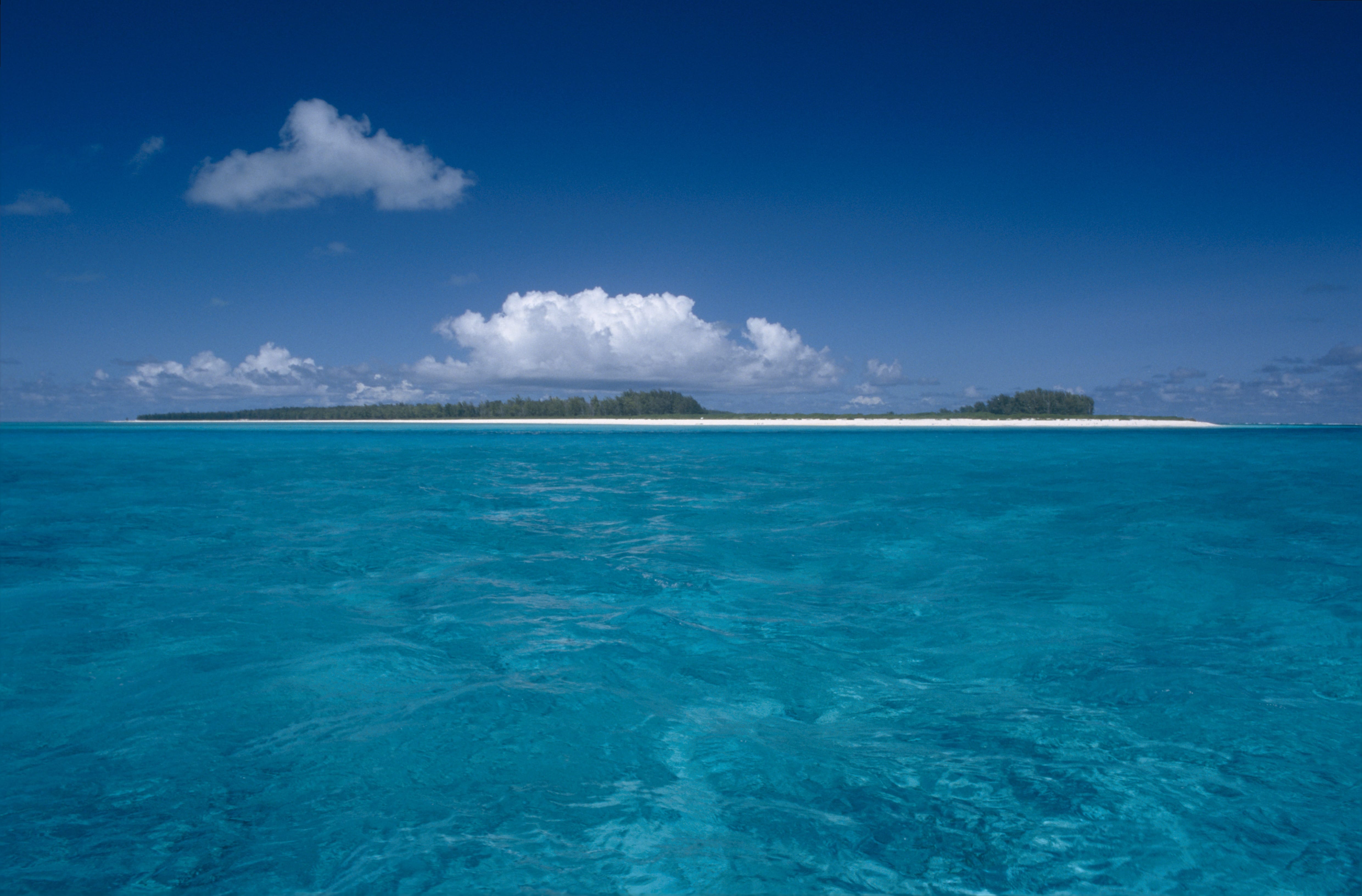 Pazifik Insel mit Lagune (00010191)