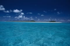 Midway Lagune mit Insel (00010079)