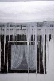 Icicle at the window (00007887)